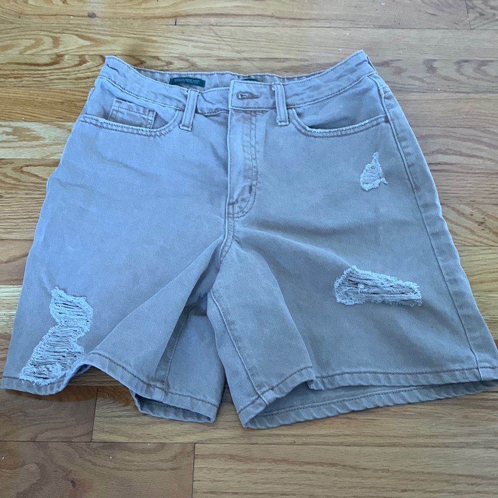 Blown Bermuda Shorts